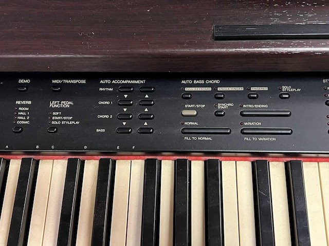 Yamaha - pdp-100 - digitale piano / elektrische piano (consolemodel) - afbeelding 4 van  20