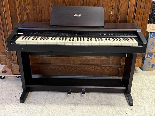 Yamaha - pdp-100 - digitale piano / elektrische piano (consolemodel) - afbeelding 1 van  20