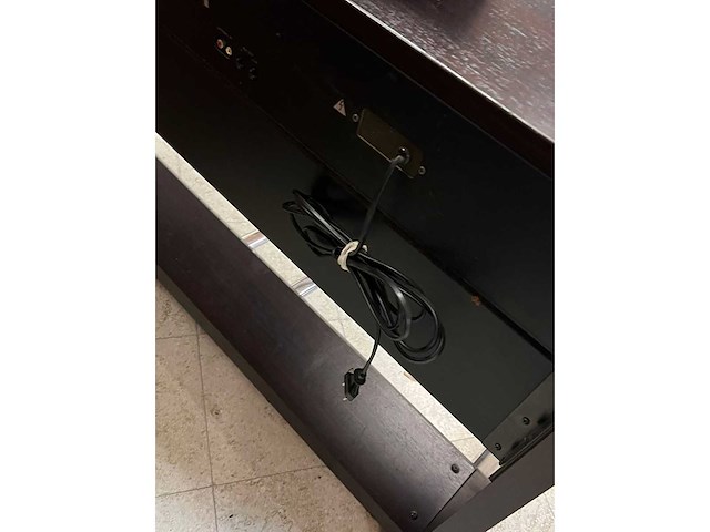 Yamaha - pdp-100 - digitale piano / elektrische piano (consolemodel) - afbeelding 13 van  20