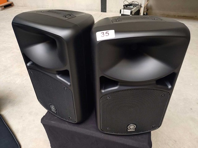 Yamaha - stagepas 600i - portable pa system with 2 speakers - afbeelding 1 van  6