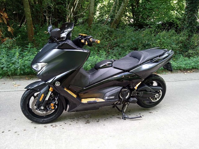 Yamaha - t max 530 - motorfiets - afbeelding 1 van  10