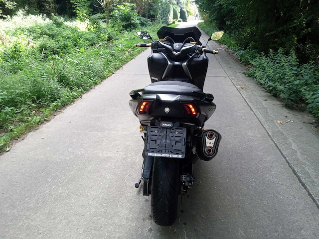 Yamaha - t max 530 - motorfiets - afbeelding 4 van  9