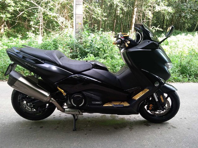 Yamaha - t max 530 - motorfiets - afbeelding 7 van  7