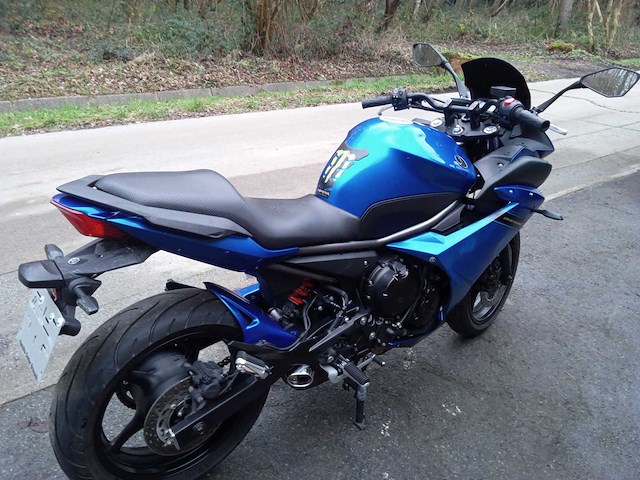 Yamaha - xj6f - motorfiets - afbeelding 8 van  13