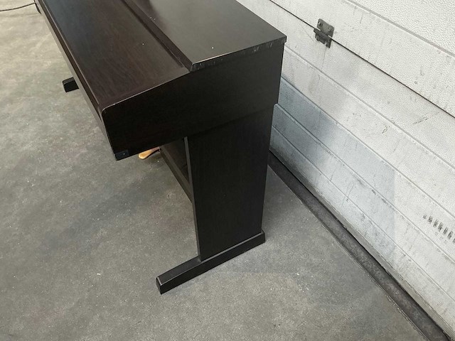 Yamaha - ydp-161 - piano - afbeelding 9 van  11