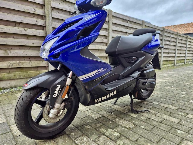 Yamaha airox 2-zit - 4 takt motorfiets - afbeelding 13 van  18