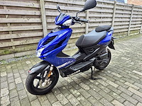 Yamaha airox 2-zit - 4 takt motorfiets - afbeelding 14 van  20