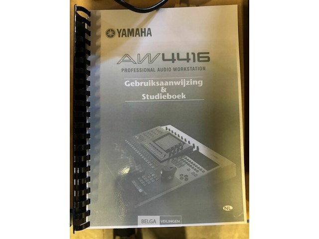 Yamaha aw4416 audio workstation - afbeelding 2 van  11