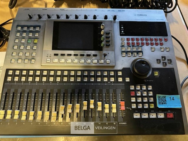 Yamaha aw4416 audio workstation - afbeelding 9 van  11