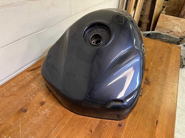 Yamaha brandstoftank / benzinetank - afbeelding 5 van  11