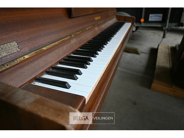 Yamaha buffetpiano - afbeelding 3 van  7