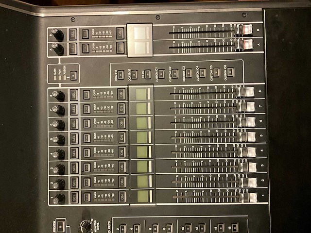 Yamaha cl5 digitale mixer - afbeelding 7 van  11