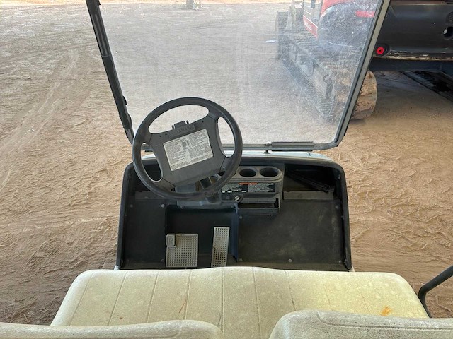 Yamaha golfkar - afbeelding 7 van  8