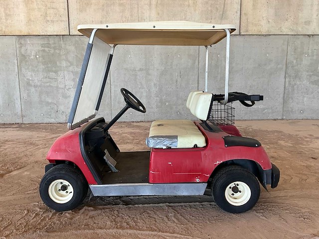 Yamaha golfkar - afbeelding 1 van  15