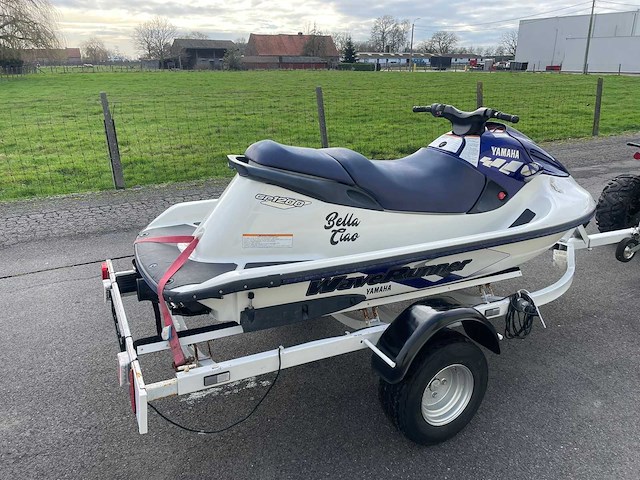 Yamaha gp1200 wave runner waterscooter / jetski - afbeelding 10 van  16