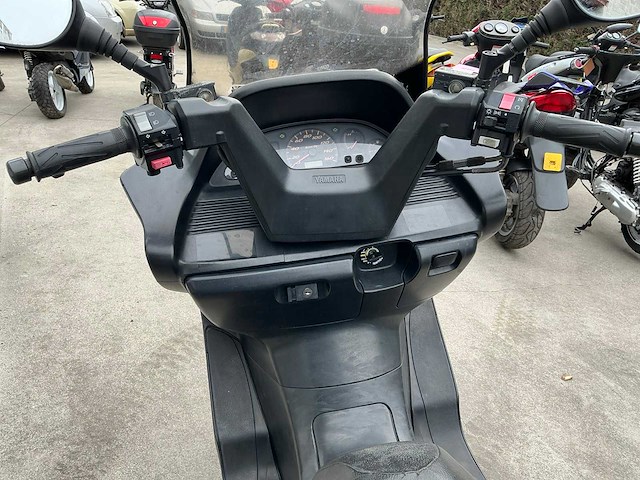 Yamaha majesty sg04 brommer - afbeelding 7 van  9