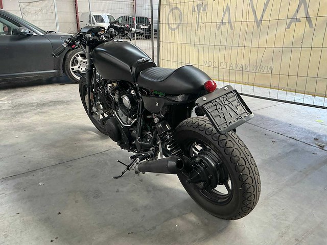 Yamaha motorfiets - afbeelding 5 van  13