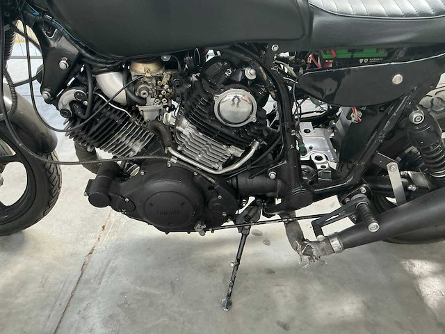 Yamaha motorfiets - afbeelding 6 van  13