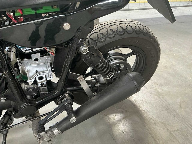 Yamaha motorfiets - afbeelding 7 van  13