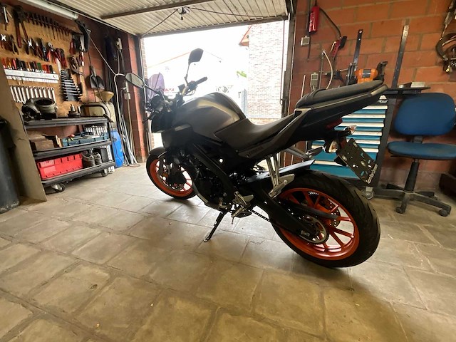 Yamaha mt-125 re29 motorfiets - afbeelding 6 van  13