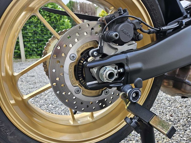 Yamaha mtm890 rn80 motorfiets - afbeelding 8 van  8