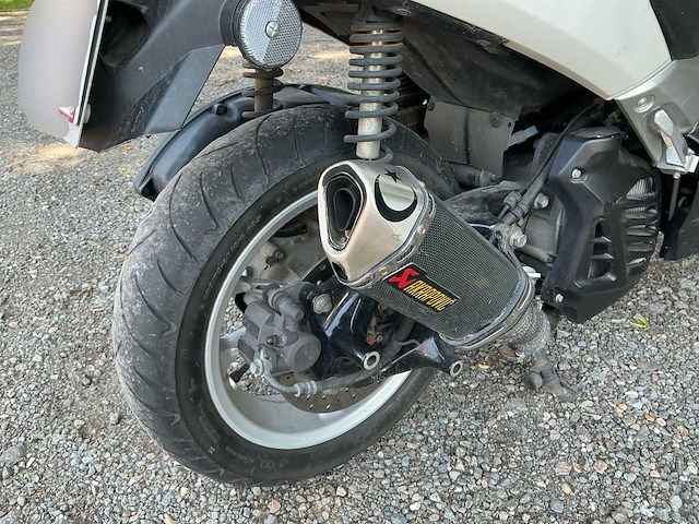 Yamaha n max se93 motorfiets - afbeelding 5 van  12