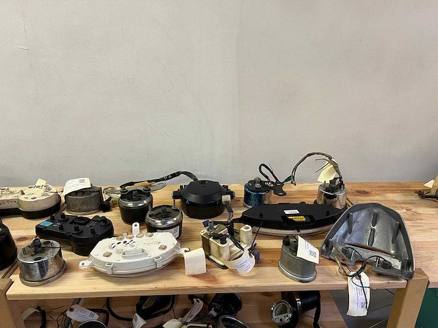 Yamaha partij snelheidsmeters / dashboards (diverse modellen) (21x) - afbeelding 5 van  9