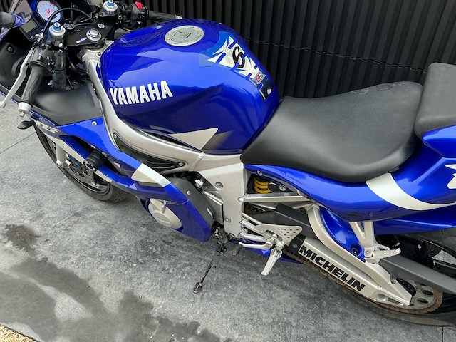 Yamaha r6 met akrapovic motorfiets - afbeelding 2 van  20