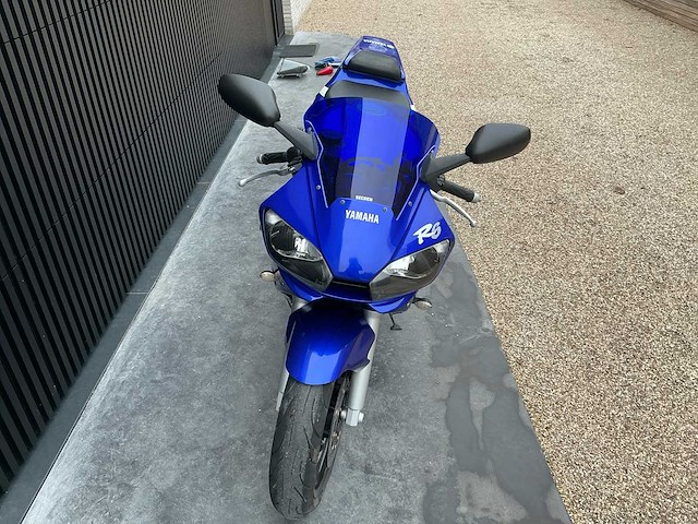 Yamaha r6 met akrapovic motorfiets - afbeelding 19 van  20