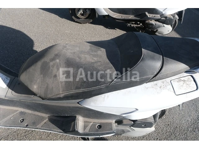 Yamaha scooter (vin:vtlse066000038227) - afbeelding 24 van  34