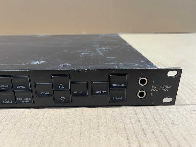 Yamaha spx-1000 multi-effect processor - afbeelding 4 van  7