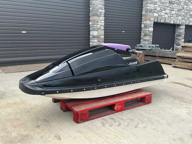 Yamaha super jet 650 jetski - afbeelding 3 van  3