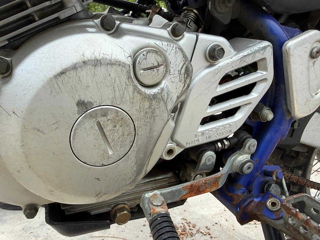 Yamaha tt-r 125 cross moto - afbeelding 15 van  16