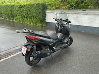 Yamaha x-max 300 brommer - afbeelding 8 van  13