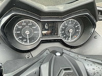 Yamaha x-max 300 brommer - afbeelding 12 van  13