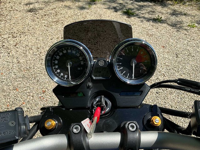 Yamaha xjr 1300 naked motorfiets - afbeelding 24 van  36