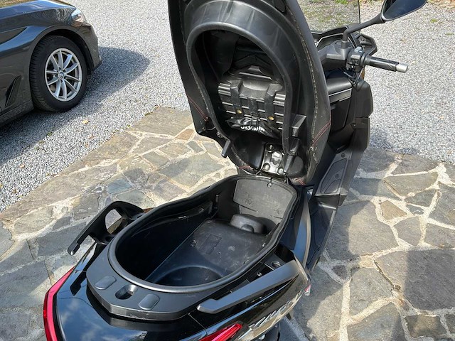 Yamaha xmax250a scooter - afbeelding 10 van  28