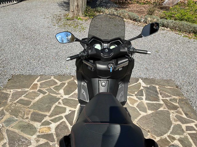 Yamaha xmax250a scooter - afbeelding 6 van  28