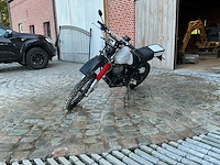 Yamaha xt 550 motorfiets - afbeelding 1 van  16