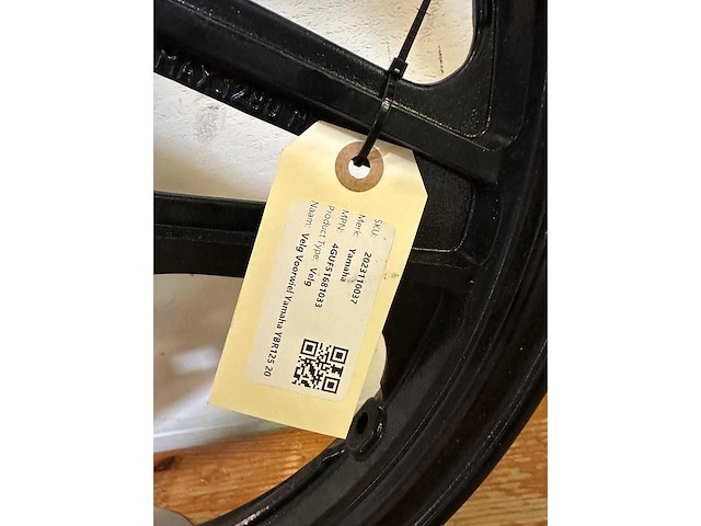 Yamaha ybr125 velg voorwiel - afbeelding 4 van  4