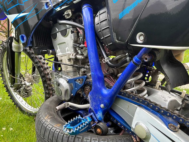 Yamaha yz 450 f motocross - afbeelding 6 van  19
