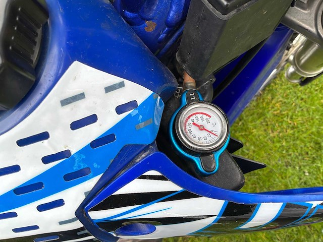 Yamaha yz 450 f motocross - afbeelding 9 van  19