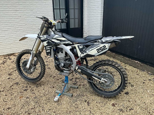 Yamaha yz250f motorfiets - afbeelding 14 van  16