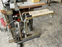 Yamato dcz 361 a d2k safetystitch machine met langstukstapelaar beisler - afbeelding 6 van  9