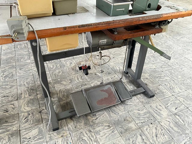 Yamato dcz 361 a d2k safetystitch machine - afbeelding 6 van  8
