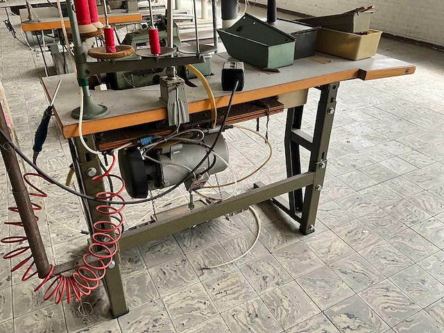 Yamato dcz 361 ak d2 safetystitch machine - afbeelding 7 van  8