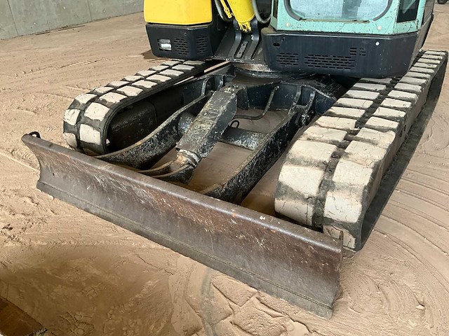 Yanmar - b7 - tracked excavator - 2009 - afbeelding 3 van  22