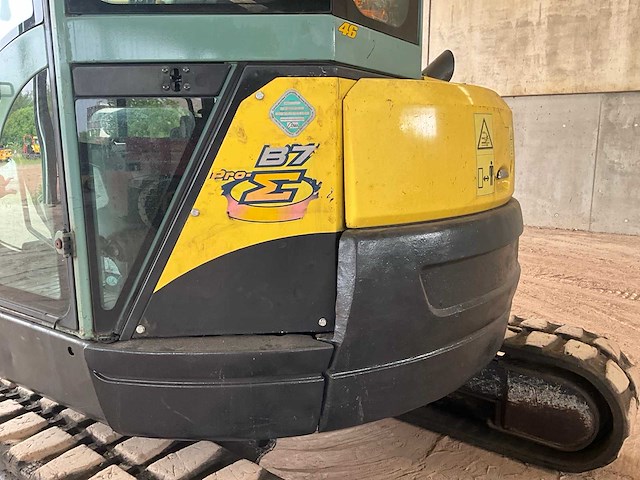 Yanmar - b7 - tracked excavator - 2009 - afbeelding 7 van  22