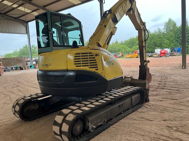 Yanmar - b7 - tracked excavator - 2009 - afbeelding 18 van  22