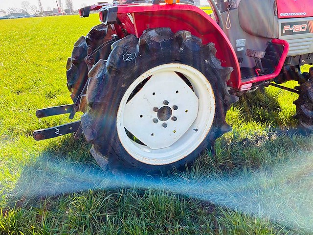 Yanmar - f-180 - yanmar f-180 compact tractor 4wd - afbeelding 10 van  12